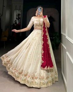 Exquisite Lehenga Choli Set