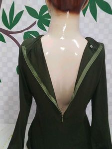 (200)Olive Long Sleeve Bodysuit