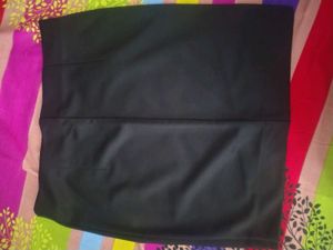 Chic Black Mini Skirt
