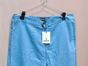 Light Wash Wide Leg Jeans