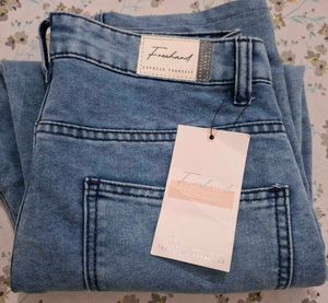 Crop denim jeans