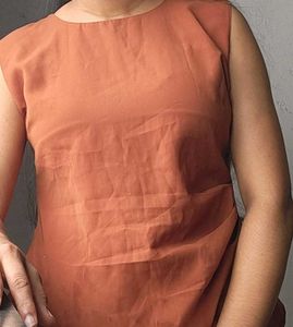 Chic Asymmetrical Rust Top
