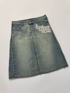 Denim embroidered skirt