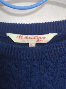 XL - BLUE KNIT PULLOVER💙