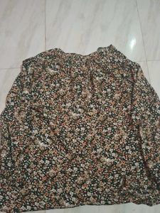 Floral Print Long Sleeve Top