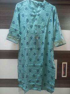 Sale 5 Branded Kurtis combo