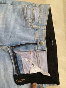 Light Wash Flared Jeans