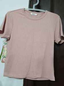 Basic Ribbed Pink T-Shirt