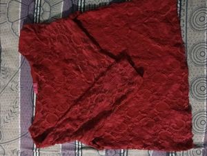 Chic Red Lace Long Sleeve Top