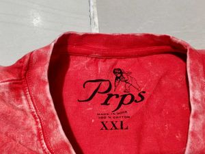 Red Graphic Print T-Shirt