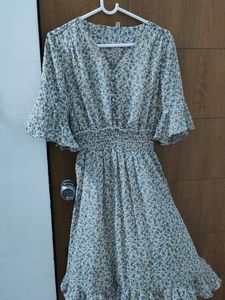 Charming Floral Print Dress