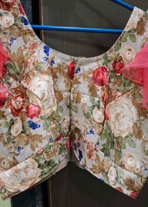 Floral Print Blouse with Ruffle Sleeves