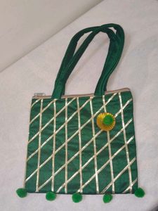 Elegant small hand bags