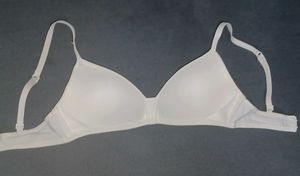cute white bra ☁️