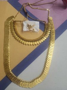 Elegant Gold Coin Necklace Set