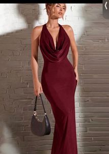 Elegant Maroon Maxi Dress