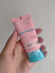 Aqualogica Radiance+ Dewy Sunscreen Gel