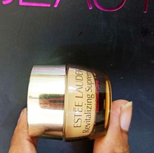 Estee Lauder Revitalizing Supreme Cream
