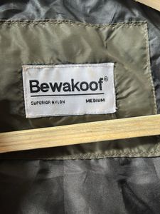 Bewakoof Olive Green Puffer Jacket