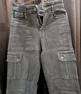 Stylish Cargo Jeans