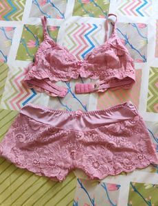 Delicate Pink Lace Lingerie Set