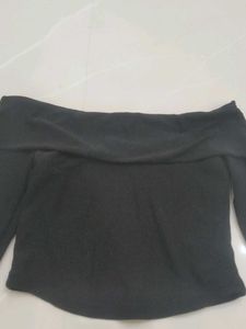 Black Off-Shoulder Long Sleeve Top