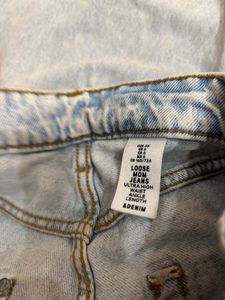 Light Wash Mom Jeans