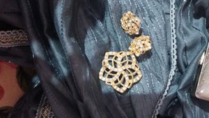 Exquisite Gold-Toned Statement Jewelry Set