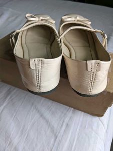 Nude Ballerinas