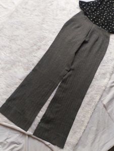 ♥️Chic Black Floral Top &amp; Grey Trousers Set♥️