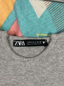 ZARA Grey Ribbed Crop Top – Size S