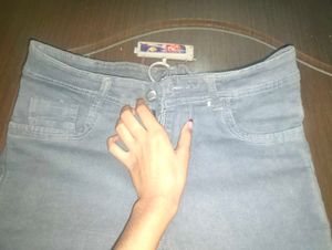 Women's Grey Skinny Fit Jeans