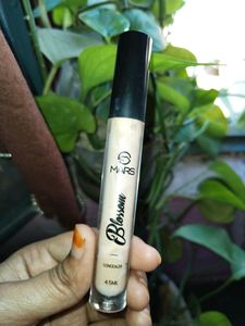 Mars Blossom Concealer ♥️