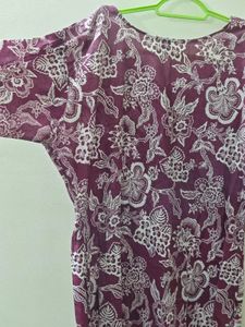 V-Neck Floral Print Kurta