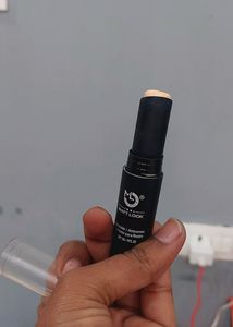 Face Concealer Ivory Shade
