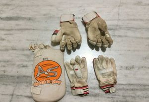 Cricket Batting Gloves, thigh pads & Elbow sleeves