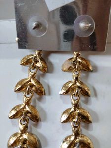 Elegant Crystal Drop Earrings