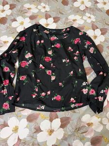 Chic Floral Print Black Blouse