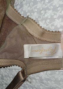 32D Sexy Stylish Net Wiring Bra