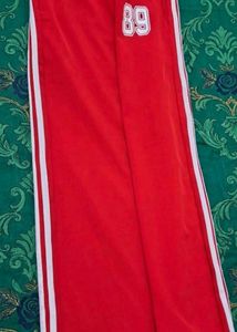Red baggy lower