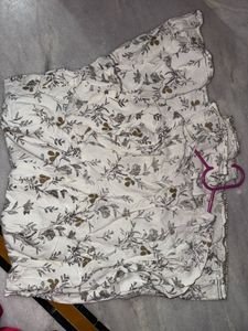 Gulmohar Jaipur Kurta with Floral Print