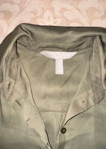 Elegant Olive Green Button-Up Shirt