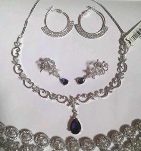 Elegant Silver Necklace & Earring