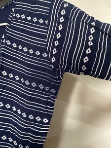 Stylish Blue &amp; White Print Kurta
