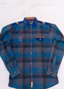 Funky Junky Premium Men Blue Checkered shirt