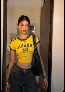 Retro Brasil Graphic Crop Top