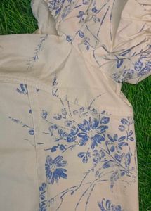 Floral Square Neck Puff Sleeve Crop Top