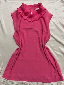 Chic Pink Ruffled Neck Sleeveless Top