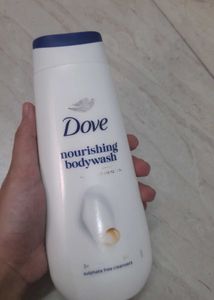 Dove Deeply Nourishing Body Wash 300ml