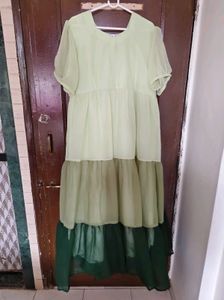 Multi Green Flowy Tiered Maxi Dress💚